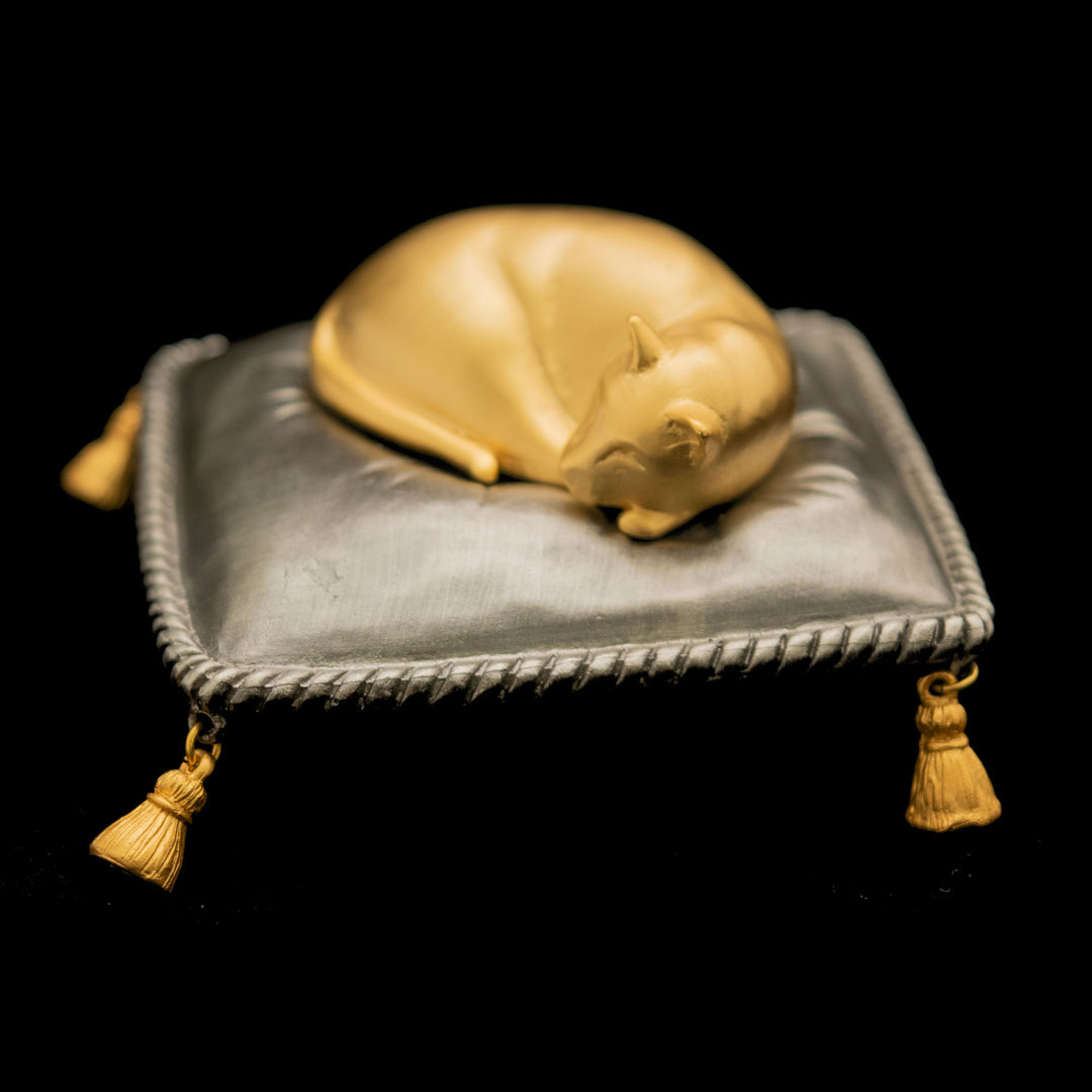 Image of the Michael Michaud Domestic Cat Box on a black background