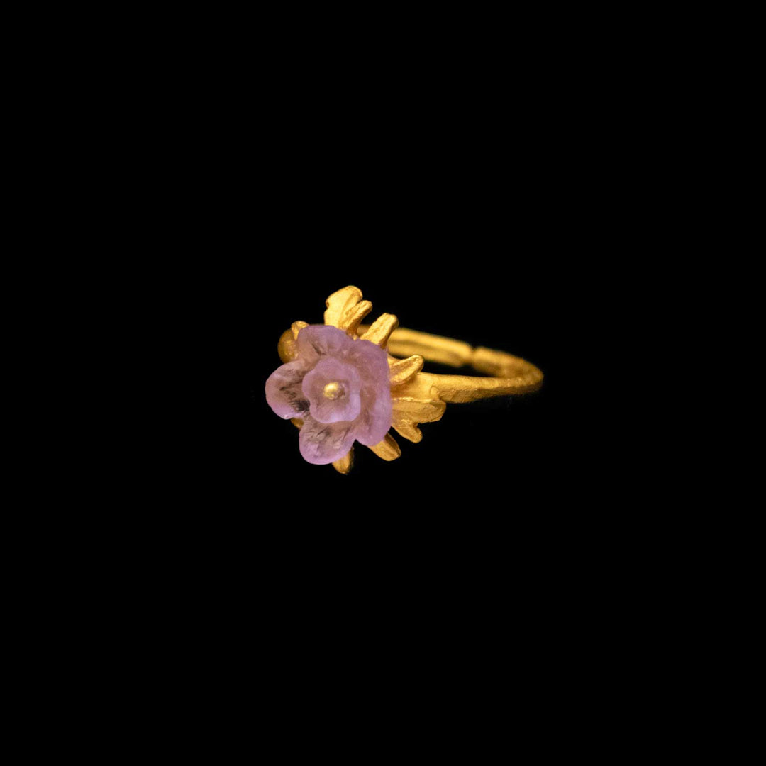 Image of the Michael Michaud Mums Ring - Lavender on a black background