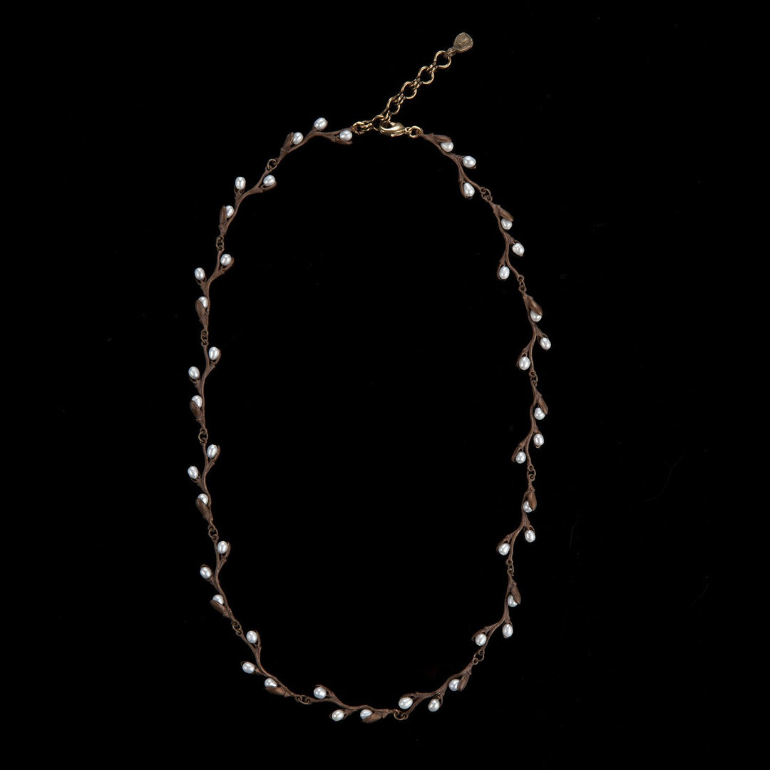 Image of the Michael Michaud Pussy Willow Necklace - Contour on a black background