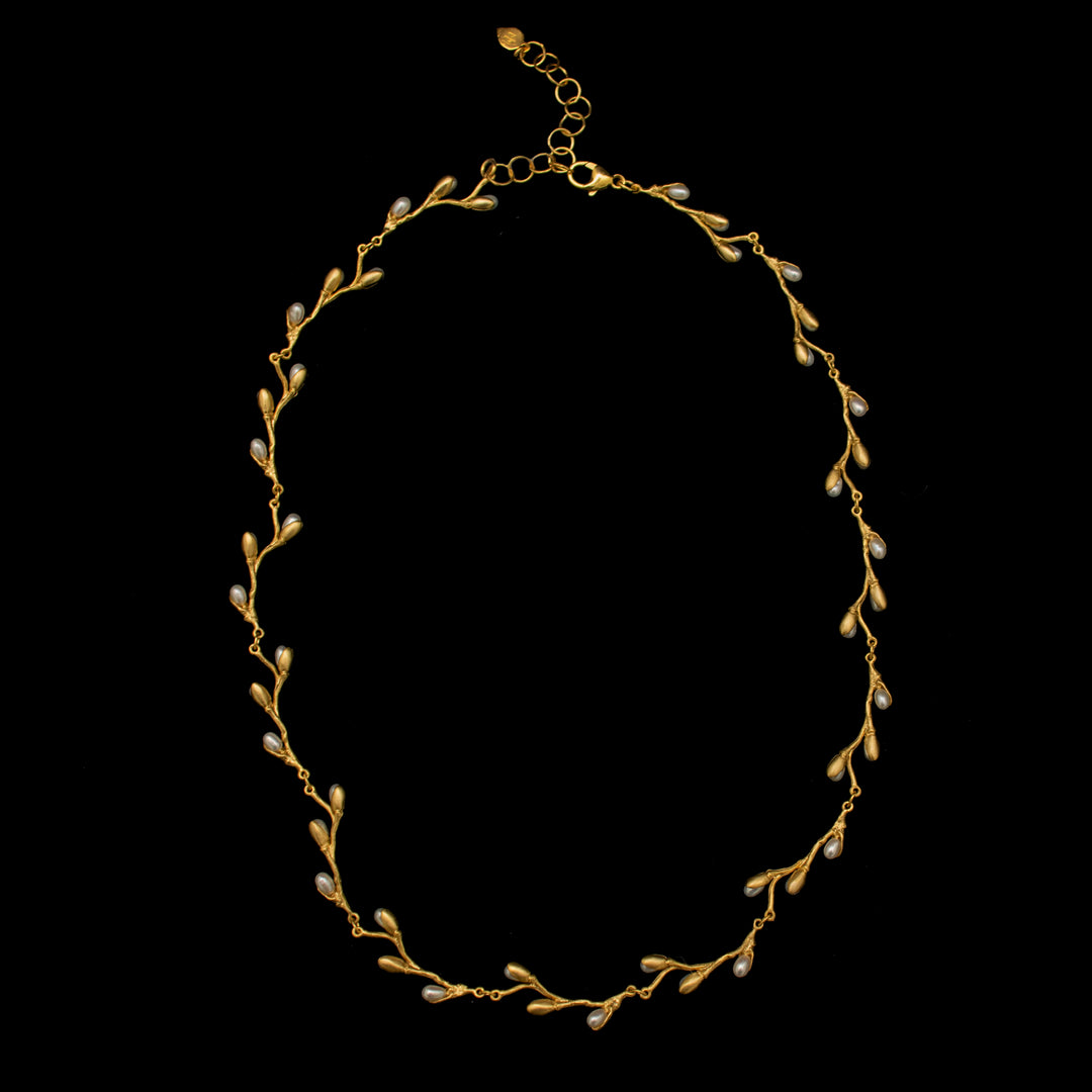 Image of the Michael Michaud Fine Pussy Willow Necklace on a black background