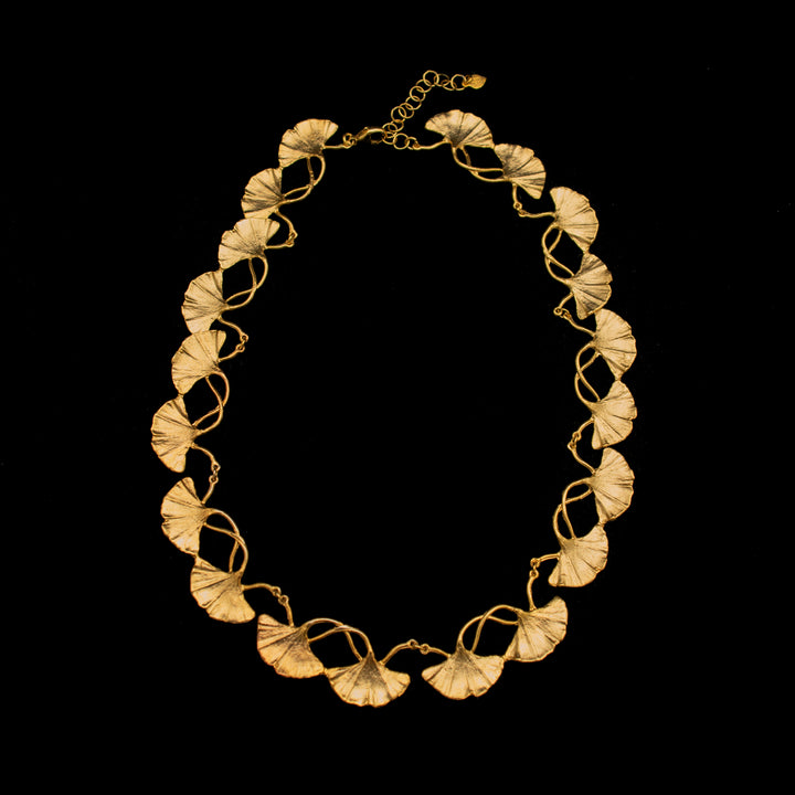 Image of the Michael Michaud Fine Ginkgo Necklace - Contour on a black background