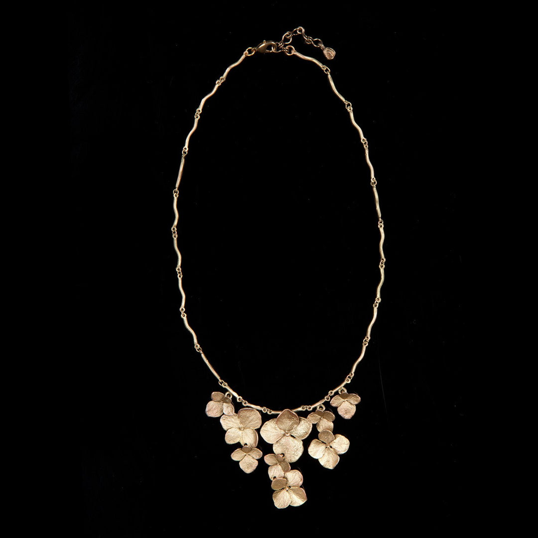 Image of the Michael Michaud Hydrangea Necklace - Contour on a black background
