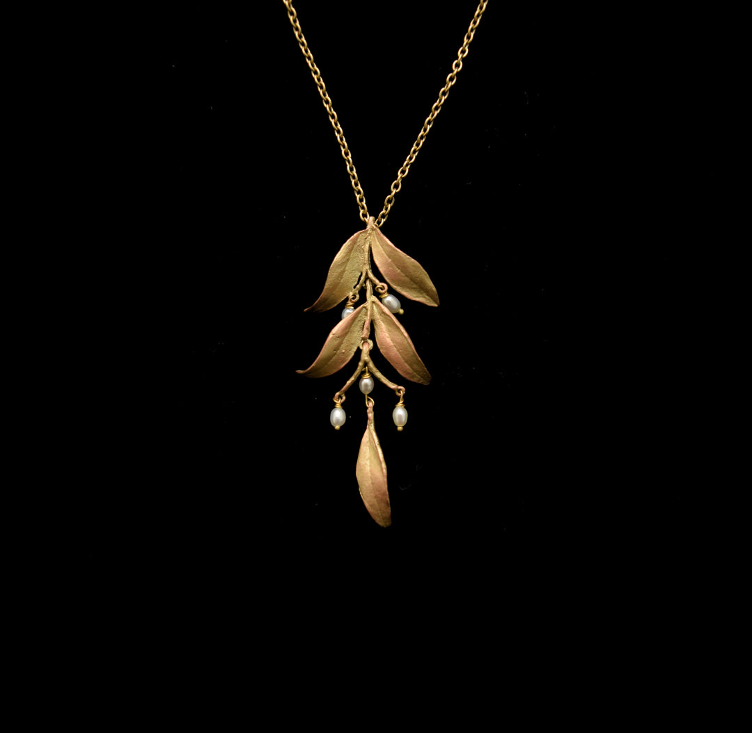 Image of the Michael Michaud Tapestry Pendant on a black background