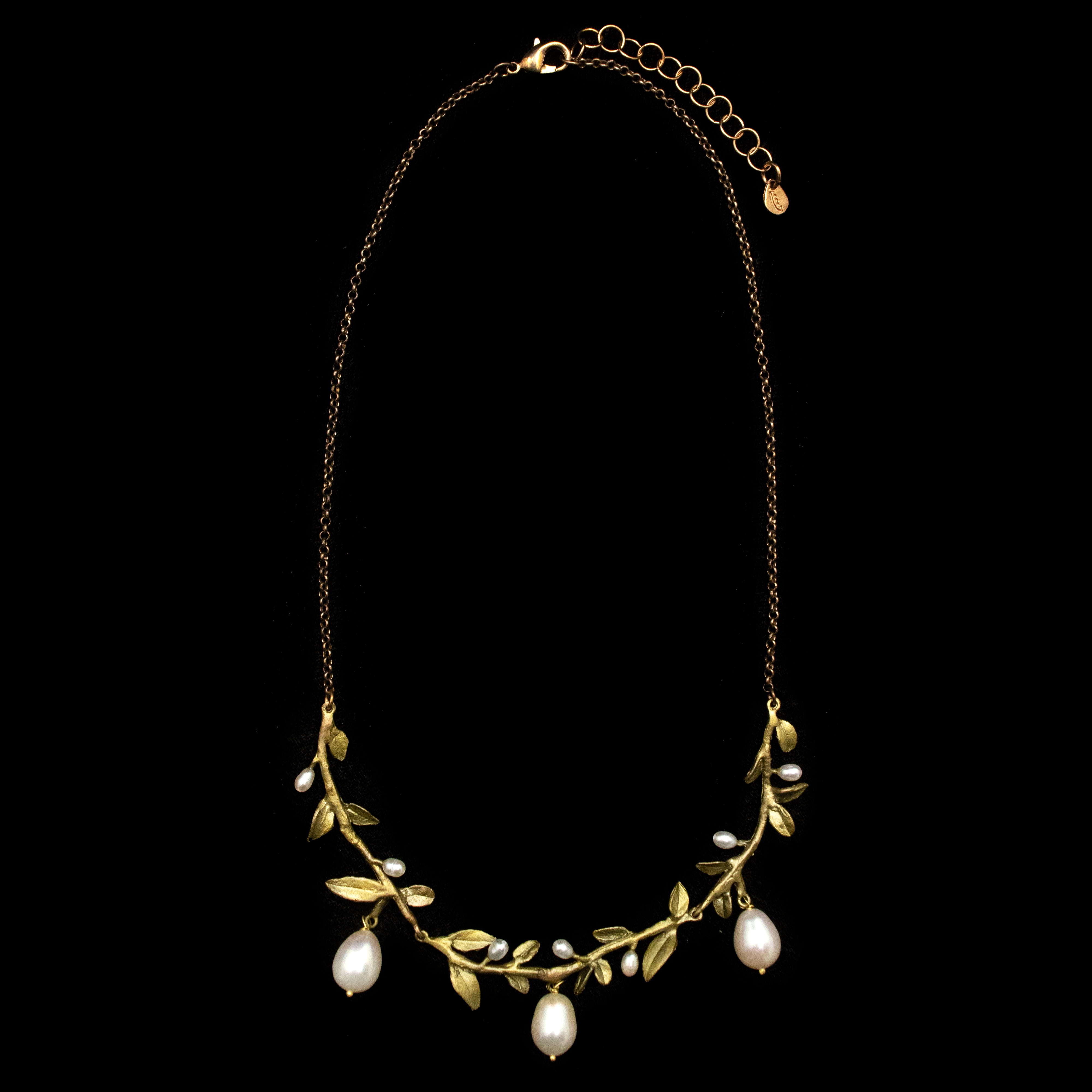 Image of the Michael Michaud Victorian Vine Necklace on a black background