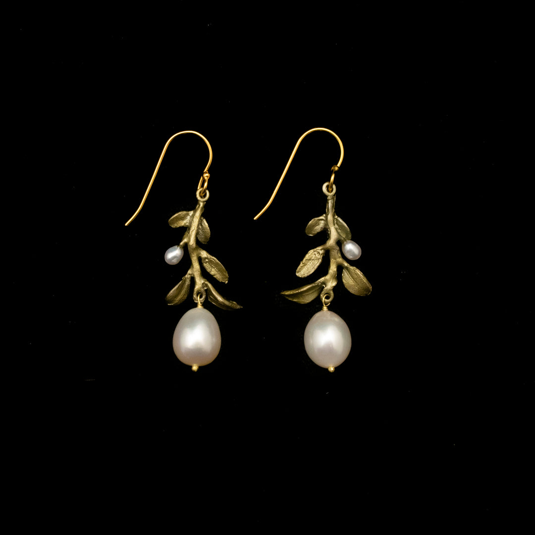 Image of the Michael Michaud Victorian Vine Wire Earrings on a black background