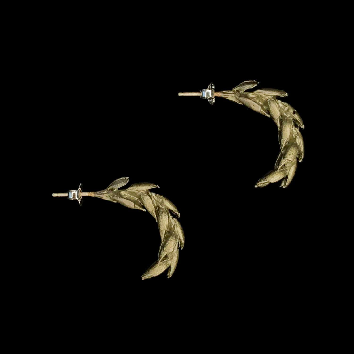 Image of the Michael Michaud Wheat Earrings - Post on a black background